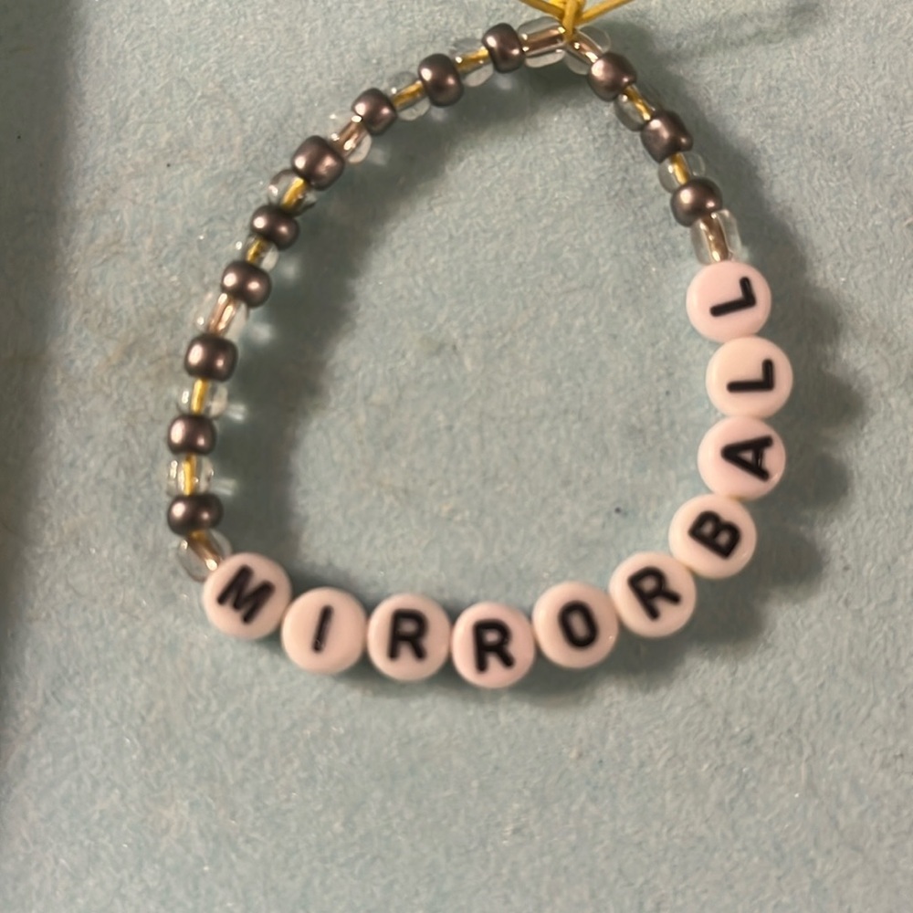 Taylor Swift Friendship Bracelet “Mirrorball”